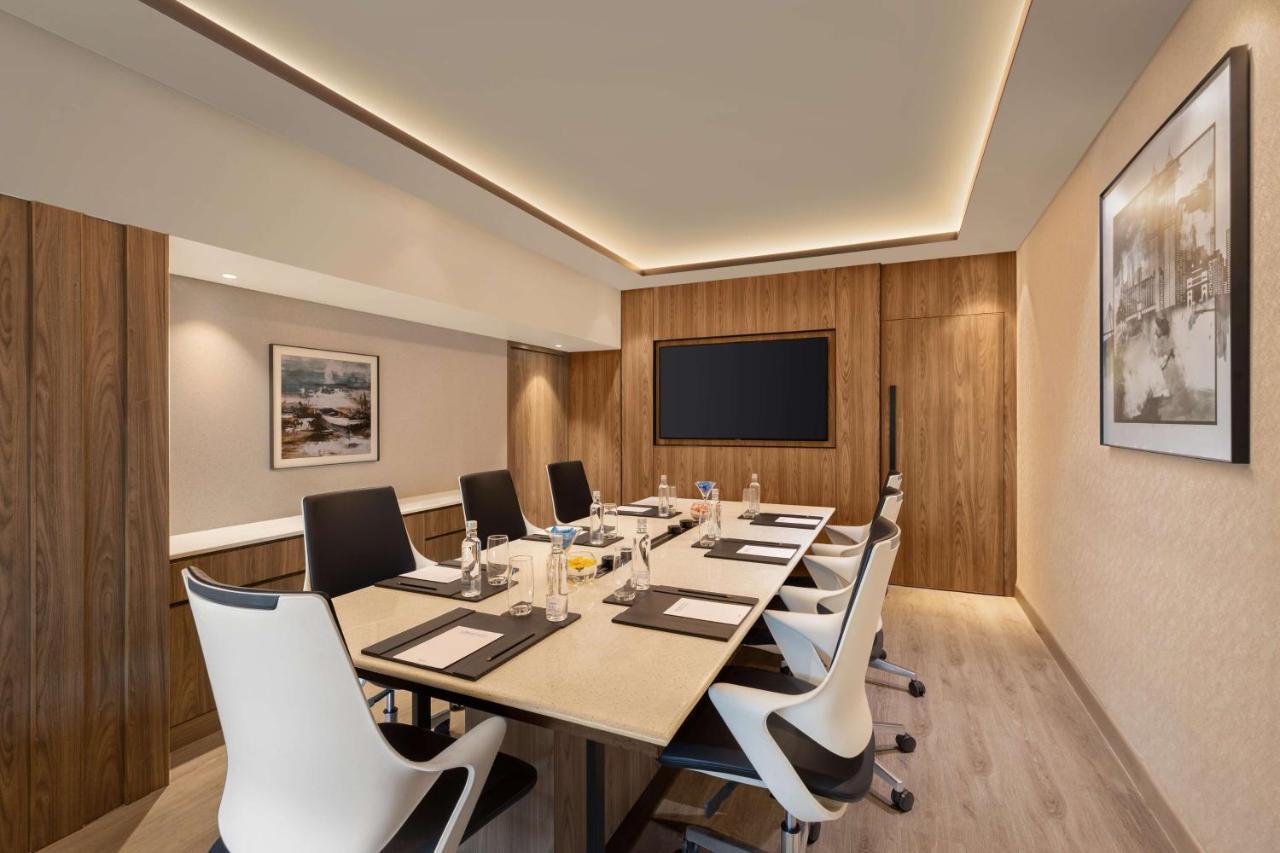 Radisson Mumbai Goregaon Kültér fotó