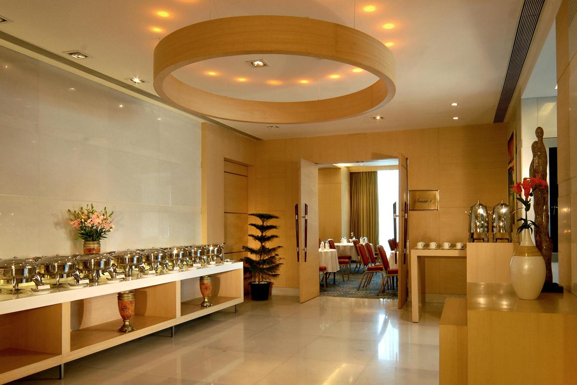 Radisson Mumbai Goregaon Kültér fotó