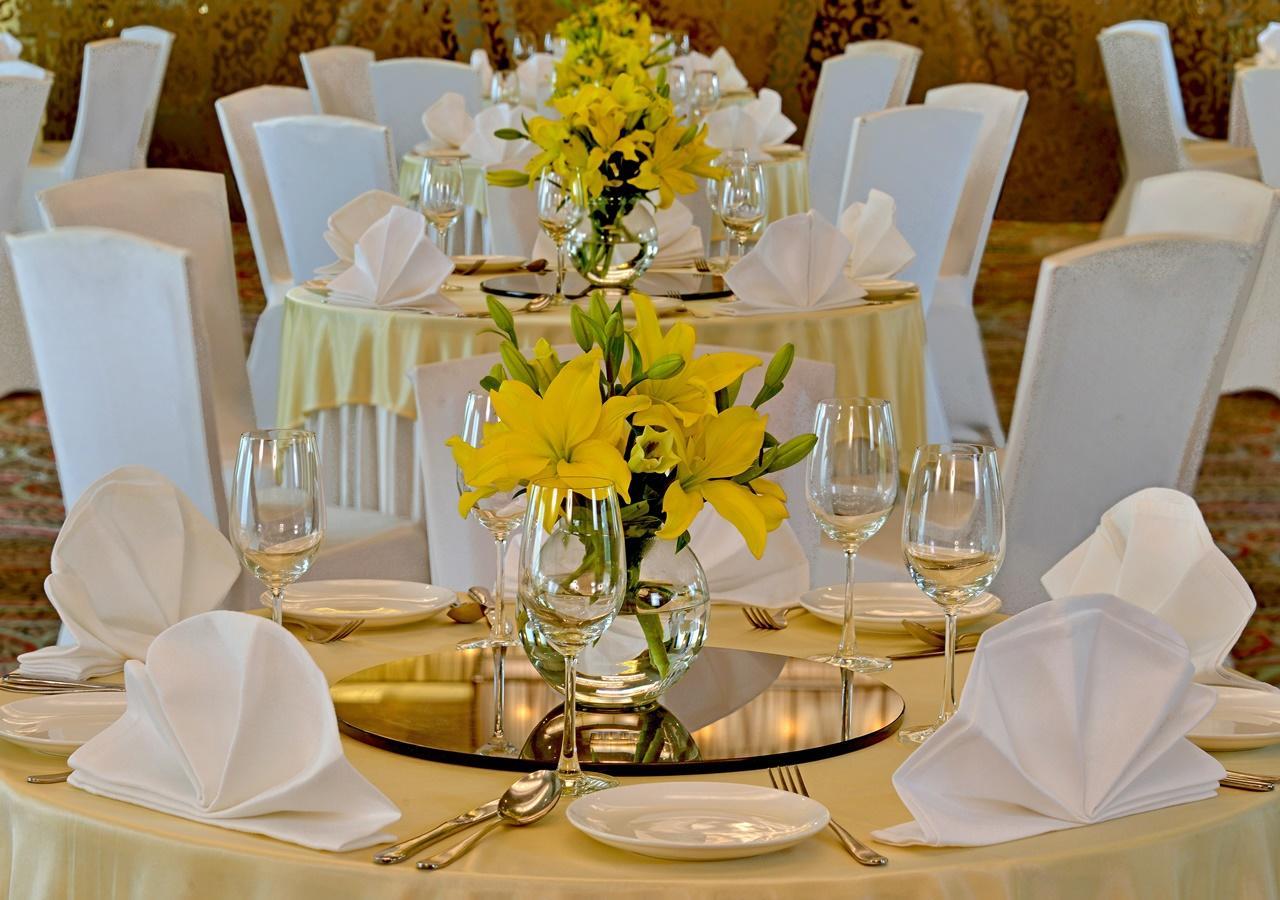 Radisson Mumbai Goregaon Kültér fotó